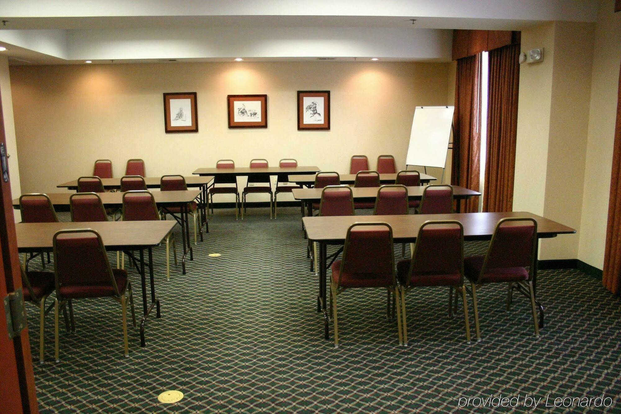 Holiday Inn Express Hotel & Suites Vinita By Ihg Zewnętrze zdjęcie